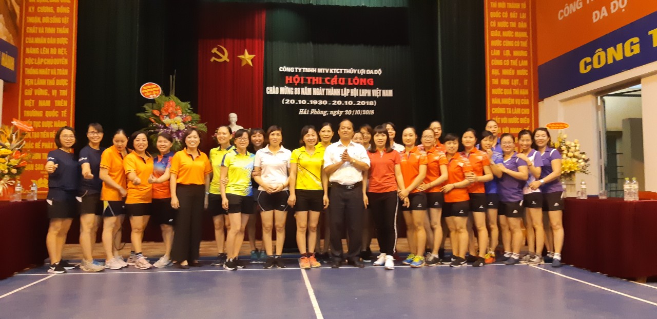 PHONG TRÀO NỮ CÔNG CHÀO MỪNG 20/10