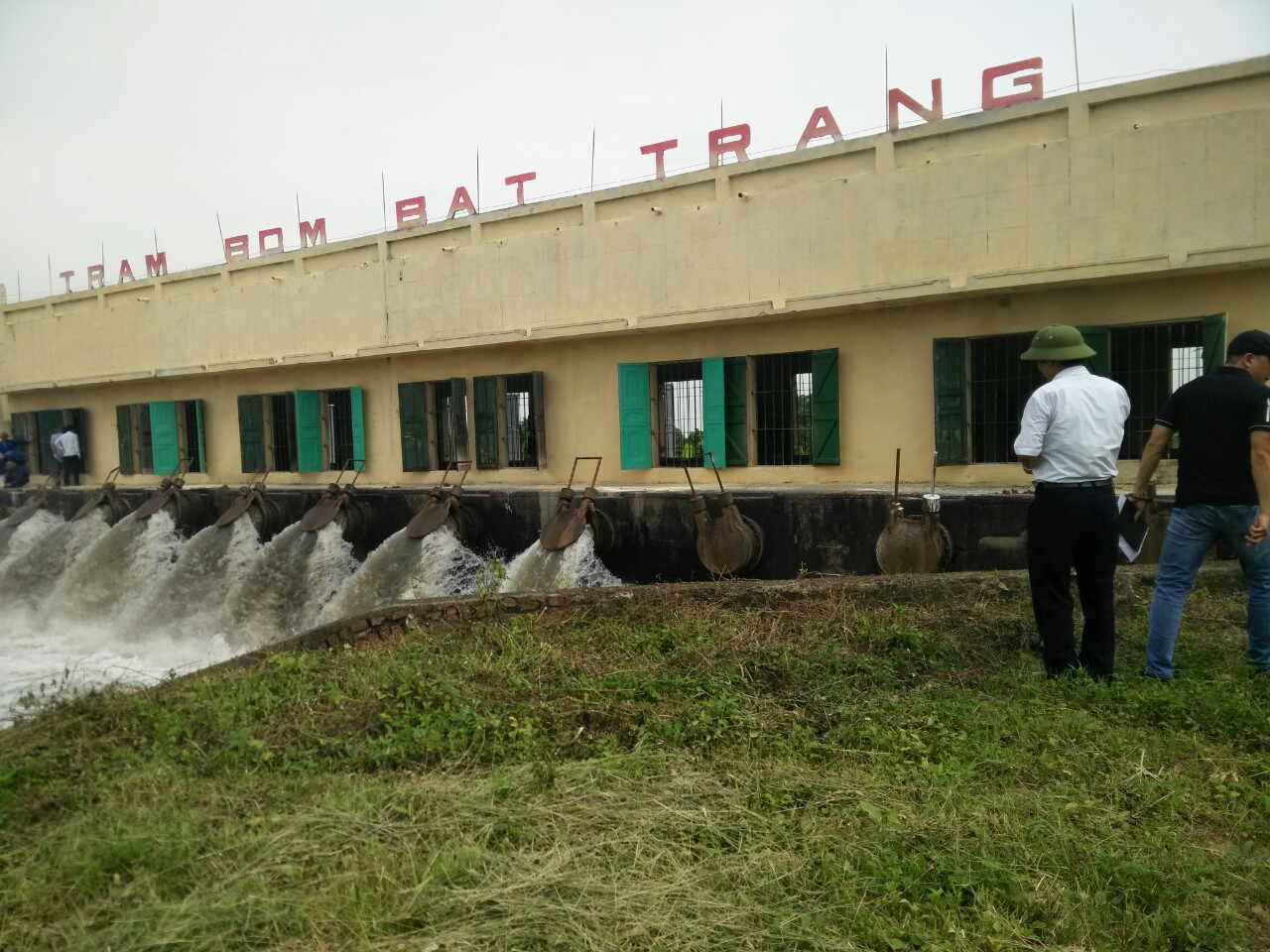 ĐẢM BẢO VẬN HÀNH  TRẠM BƠM TIÊU ÚNG, CHỦ ĐỘNG ỨNG PHÓ THIÊN TAI, BÃO LŨ - NĂM 2019